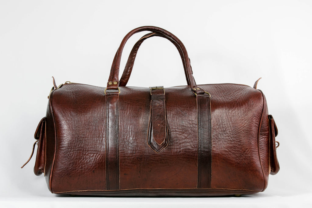 best gym bag  , small gym bag  , personalised gifts for men , leather store  , top grain leather , best groomsmen gifts  , leather belt bag , unique groomsmen gifts , leather bags for women , 